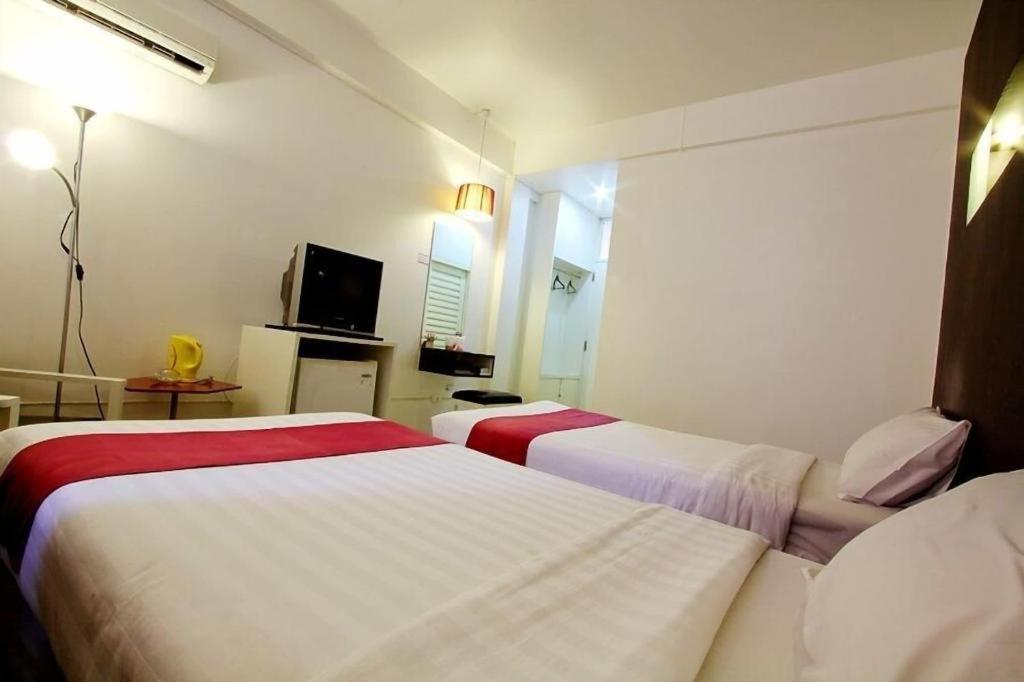 The Ratchathani Hotel Ubon Ratchathani Esterno foto